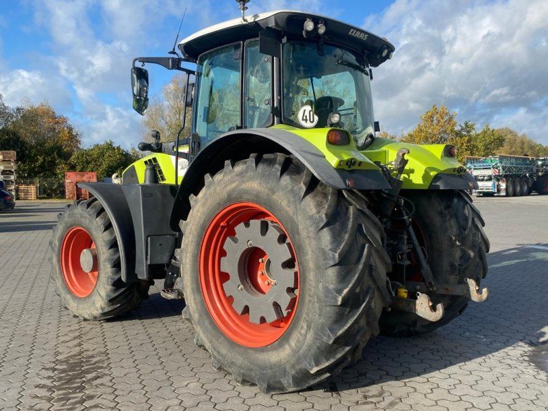 Claas Arion 650 CMATIC CIS +