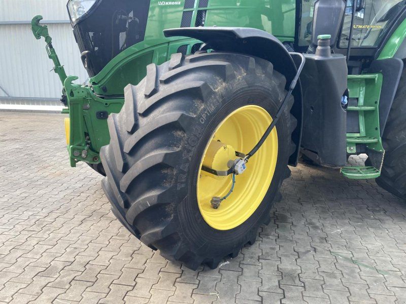 John Deere 6250R