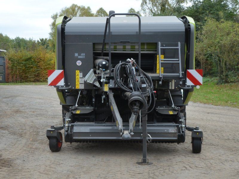 Claas ROLLANT 630 RC UNIWRAP