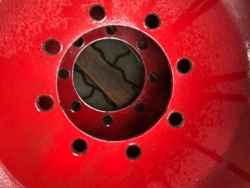 Fendt 380/85 R30 + 380/90 R46 KOMPLETTRÄDER