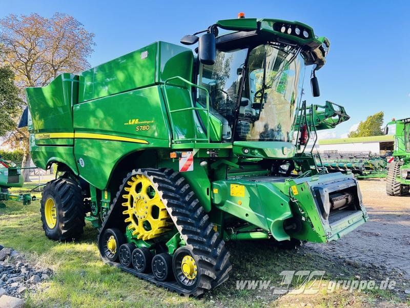 John Deere S780