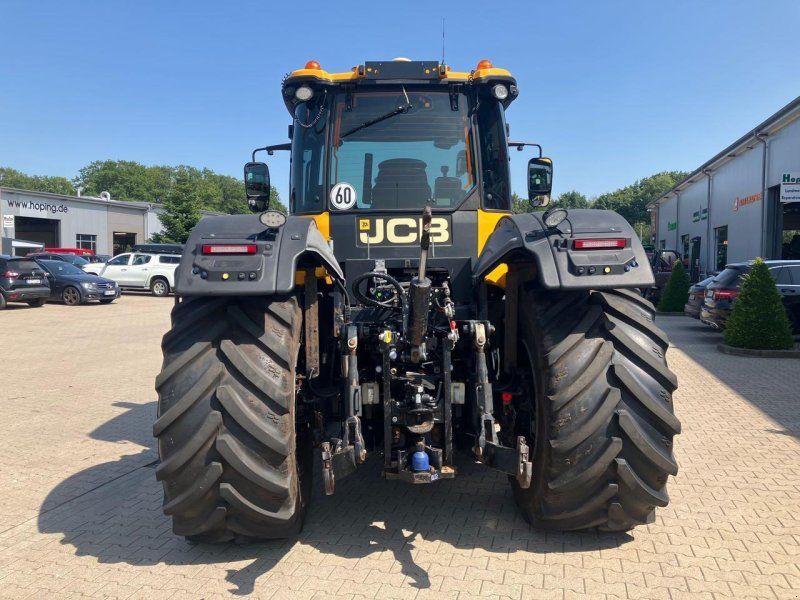 JCB 4220