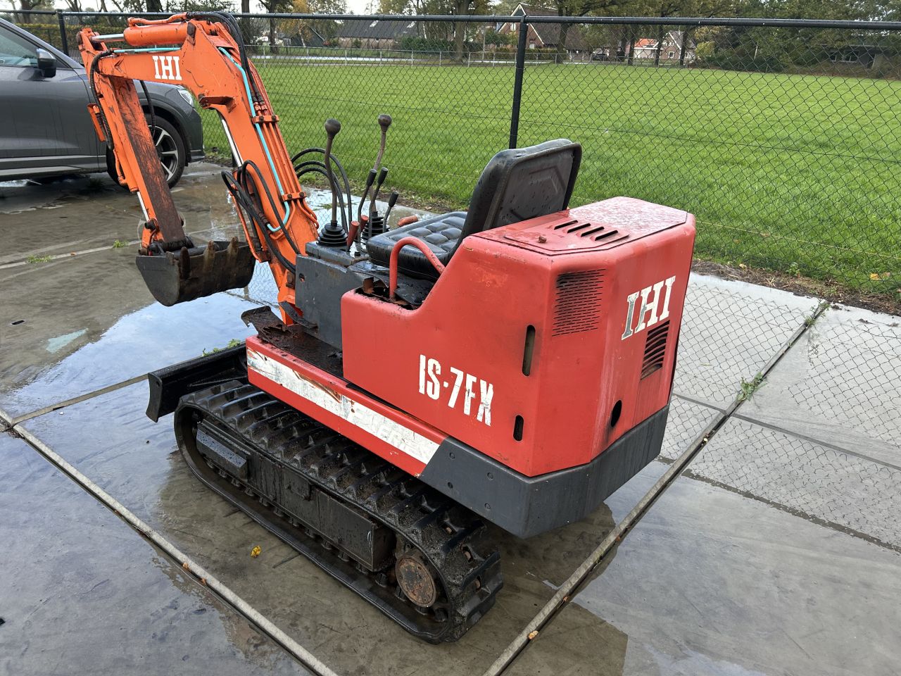 IHI IS7FX minigraver