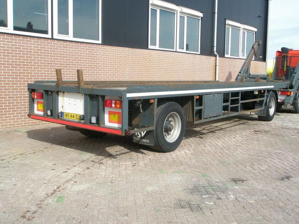 H.T.F. Portaal container aanhangwagen