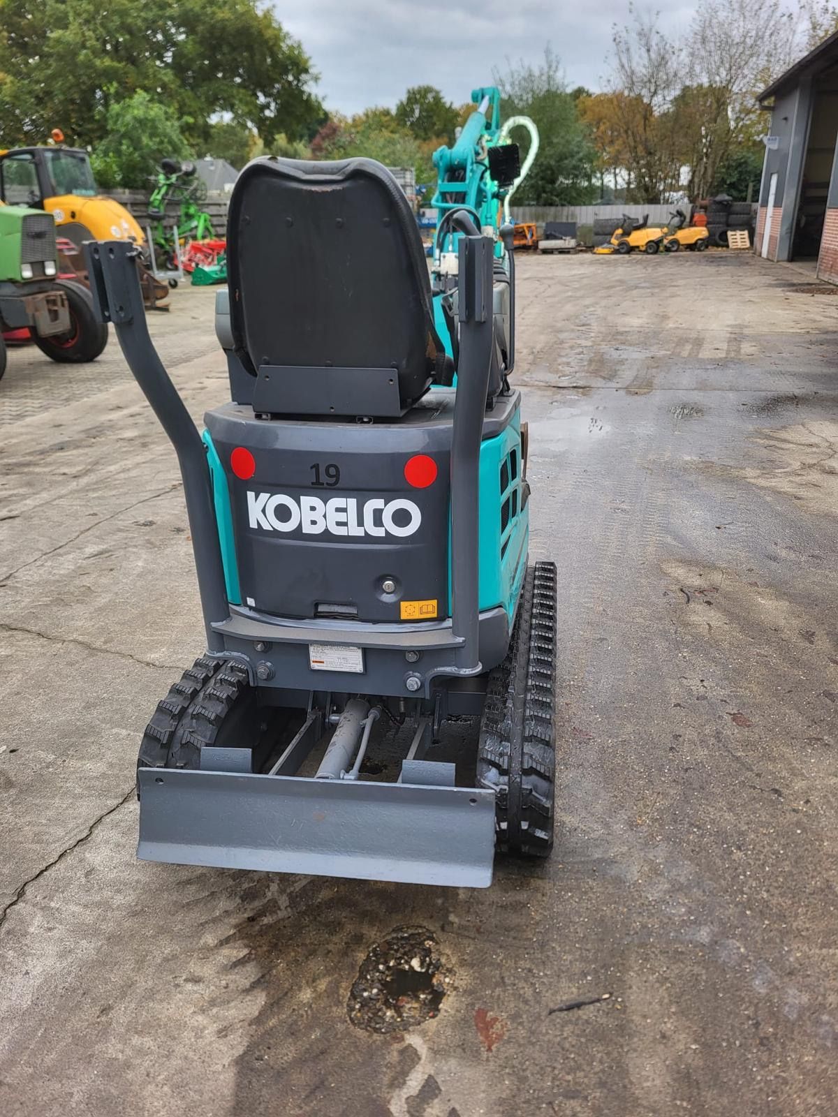 Kobelco SK 10 SR