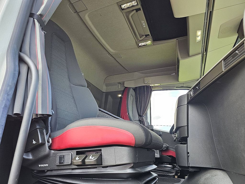 VOLVO FH 500 6x2 steered pto+hydr