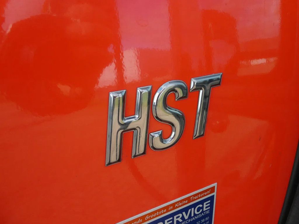 Kioti EX50 4wd HST / 02146 Draairuen / Fabriekscabine