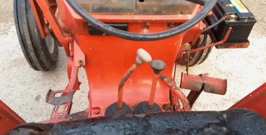 International 624 ..