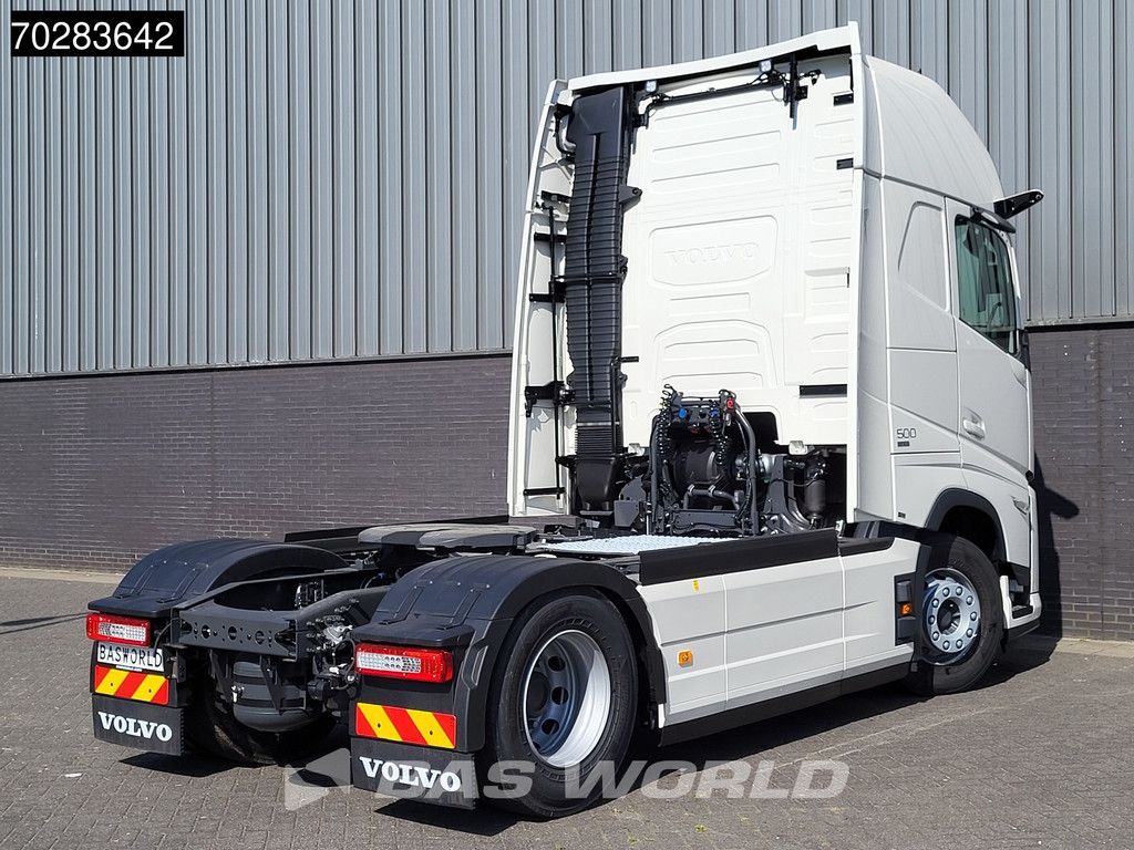Volvo FH 500 4X2 NEW! Aero XL TC Retarder I-Parkcool 2x Tanks ACC