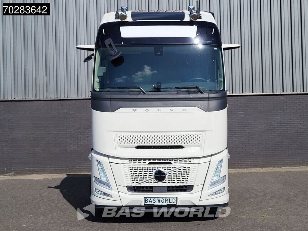 Volvo FH 500 4X2 NEW! Aero XL TC Retarder I-Parkcool 2x Tanks ACC