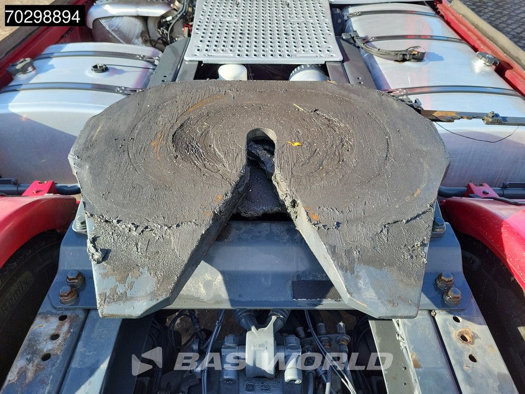 Iveco S-Way 570 4X2 Full-Air Retarder Standairco 2xTanks Navi ACC LED Euro 6