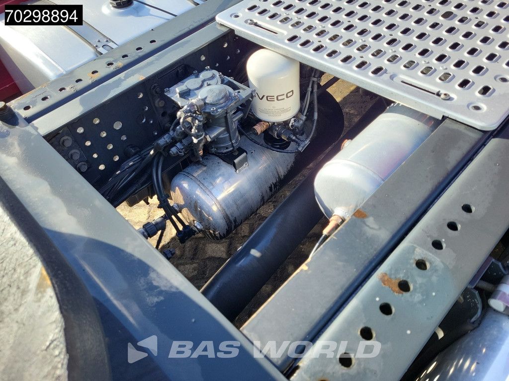 Iveco S-Way 570 4X2 Full-Air Retarder Standairco 2xTanks Navi ACC LED Euro 6