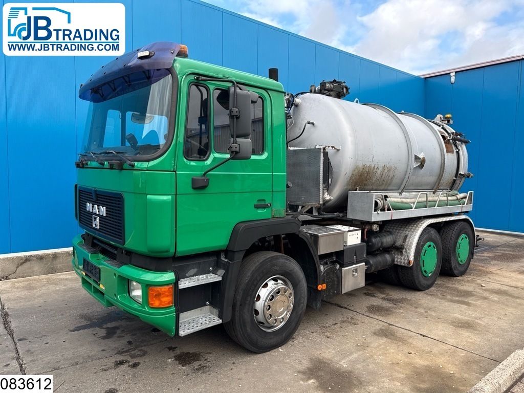 MAN 33 332 6x4, Vacuum truck, 12000 liter