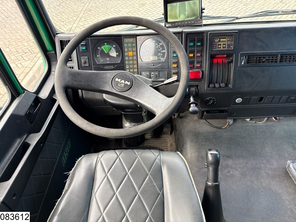 MAN 33 332 6x4, Vacuum truck, 12000 liter