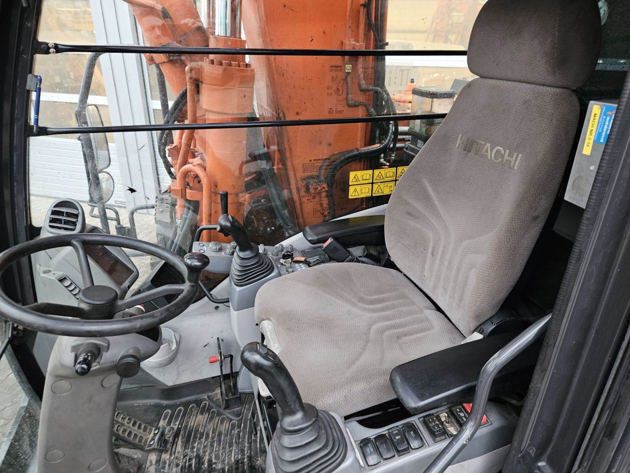 Hitachi ZX170W-5