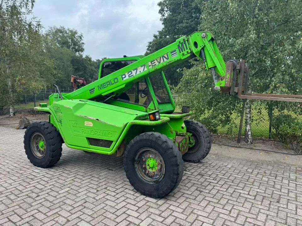 Merlo 27.7 verreiker shovel (MARGE) *GEEN BTW