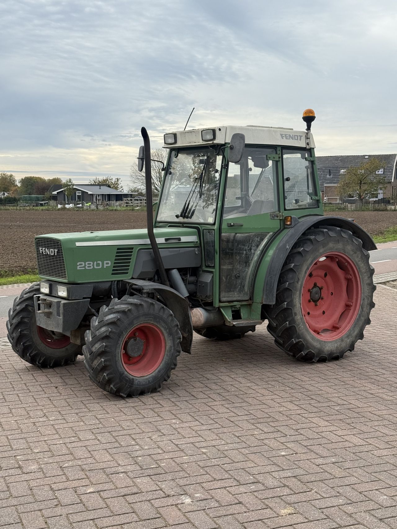 Fendt 280p