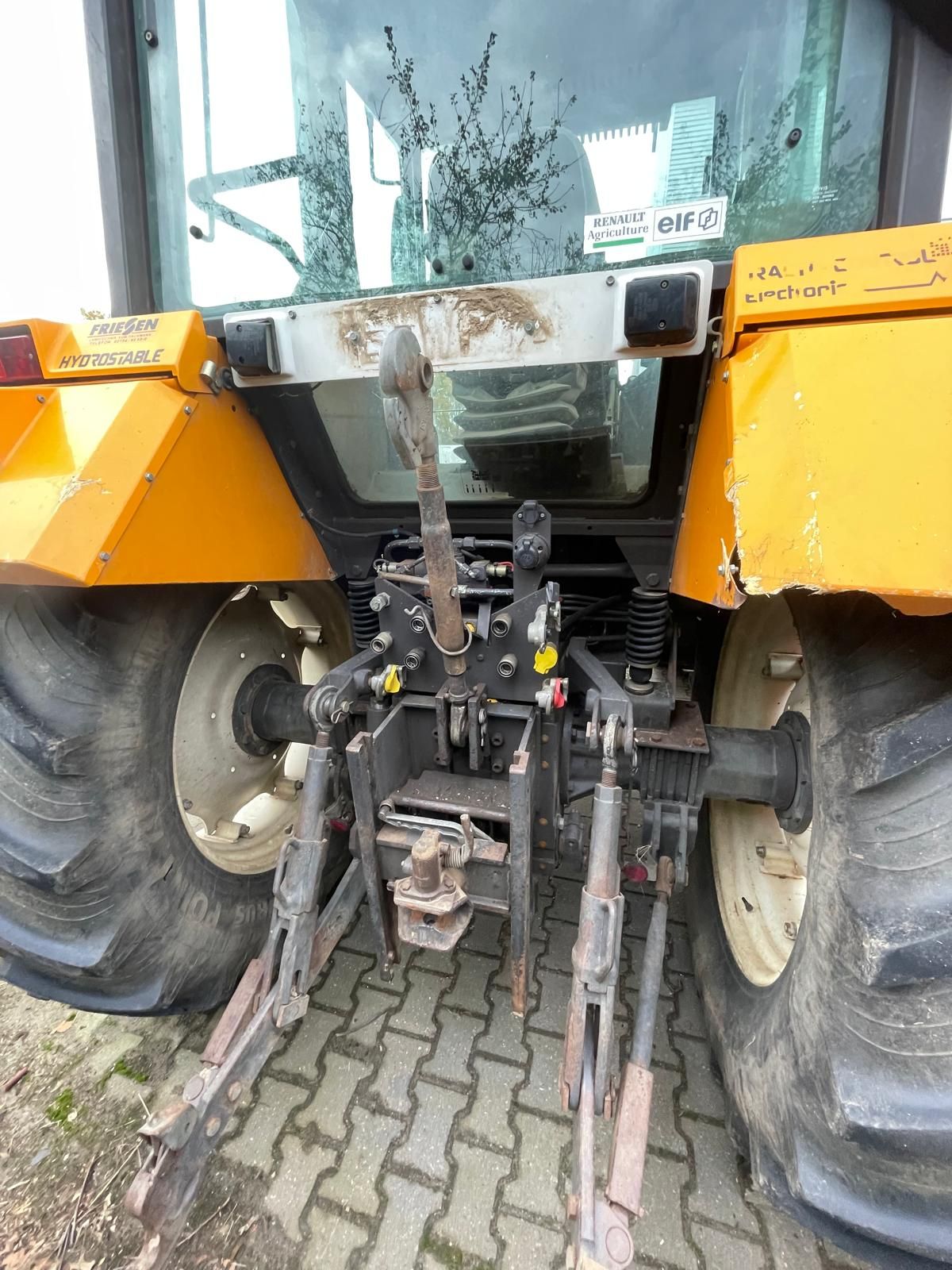 Renault TZ 110.54 tractor