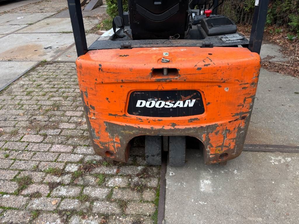 Doosan B18T-5 elektrische heftruck 1.8 ton dublo mast B18