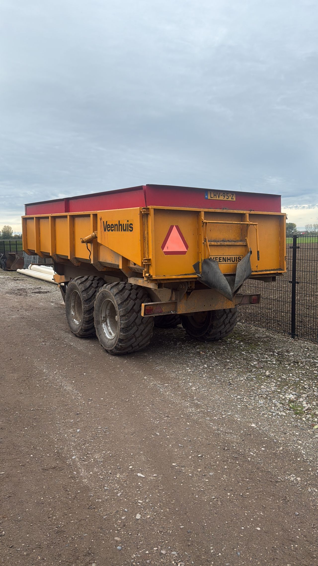 Veenhuis kipper 12 tons