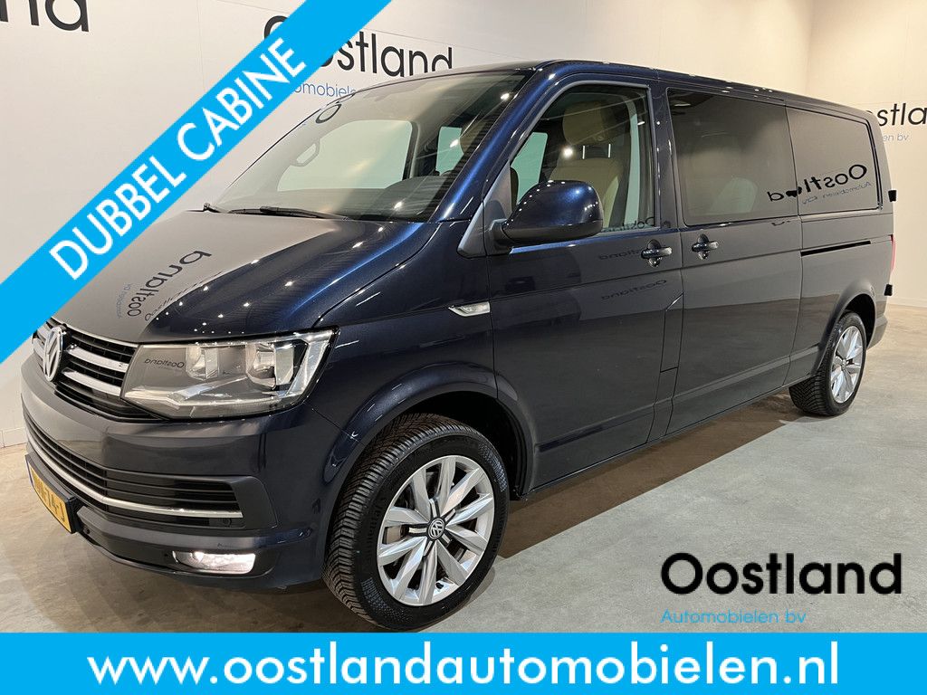 Volkswagen Transporter 2.0 TDI L2H1 DC Dubbel Cabine 204 PK Automaat / Schuifdeur L + R / Airco / Cruise Control / CarPlay / Trekhaak / Camera / Leder / Navigatie