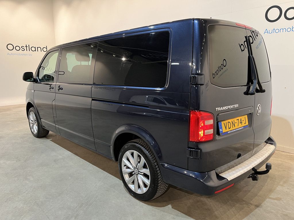 Volkswagen Transporter 2.0 TDI L2H1 DC Dubbel Cabine 204 PK Automaat / Schuifdeur L + R / Airco / Cruise Control / CarPlay / Trekhaak / Camera / Leder / Navigatie