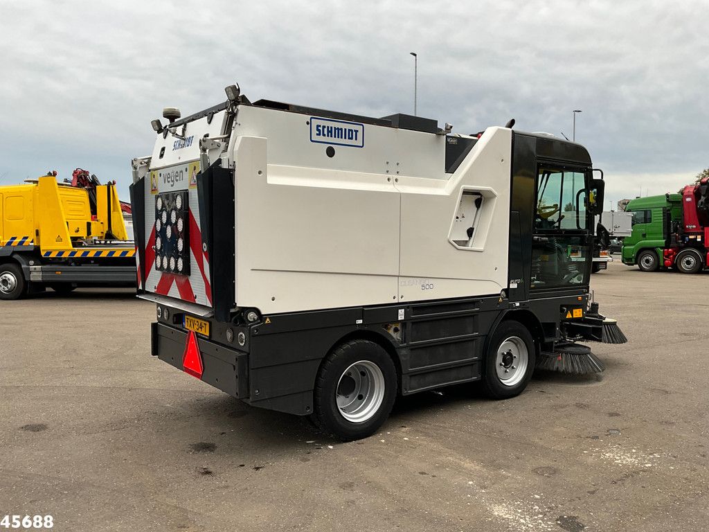 Schmidt Cleango Compact 500 Euro 6 with 3-rd brush Just 41.050 km!