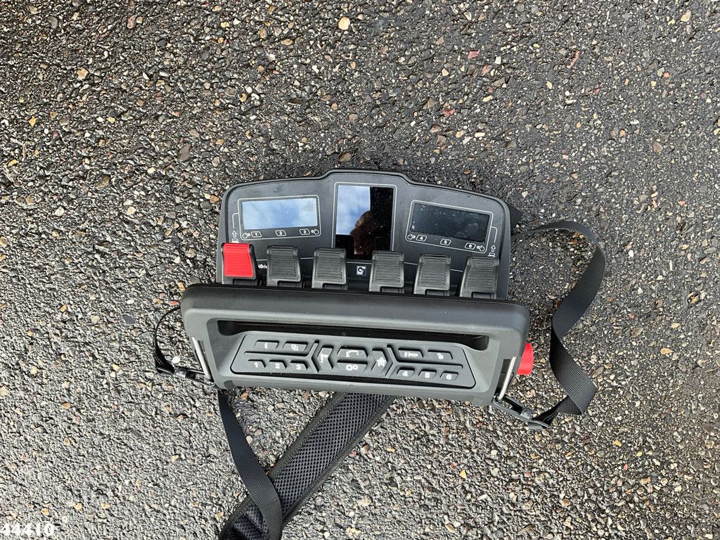 DAF FAN XD 340 Euro 6 Hiab 23 Tonmeter laadkraan