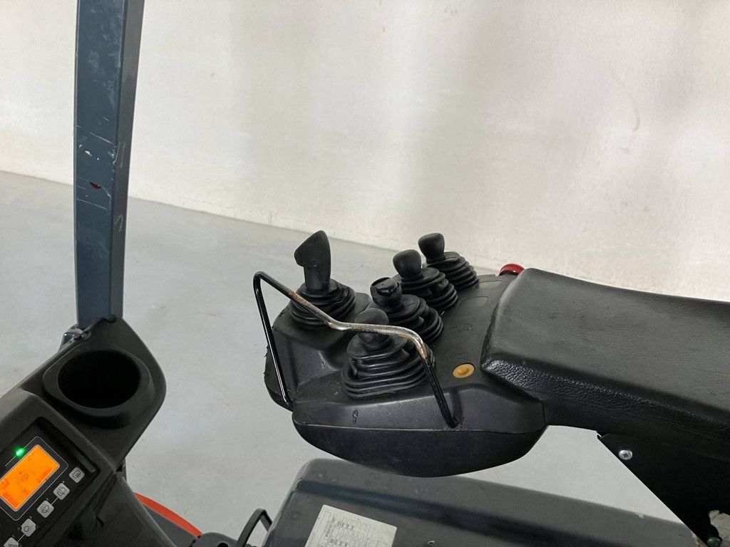 Toyota 8FBEK18T Elektro-Gabelstapler 1800 kg 4,2 m 2019