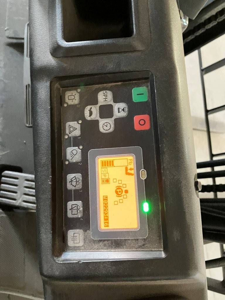 Toyota 8FBE15T Elektro-Gabelstapler 1500 kg 4,0 m 2017