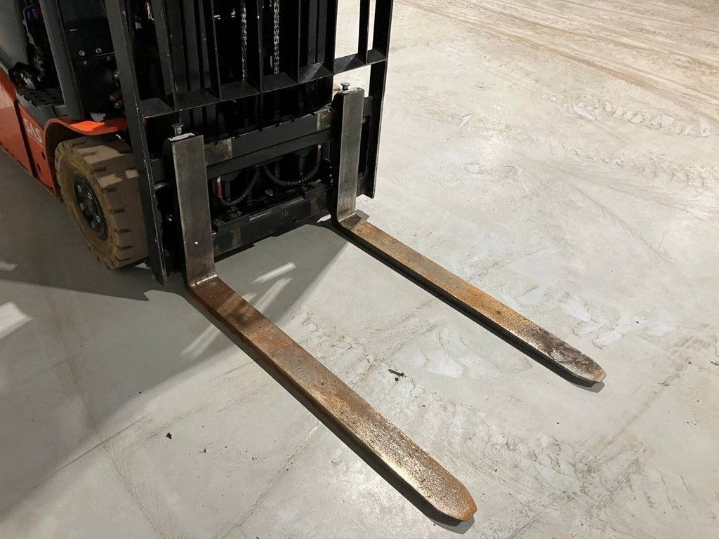 Toyota 8FBE15T Elektro-Gabelstapler 1500 kg 4,5 m 2020