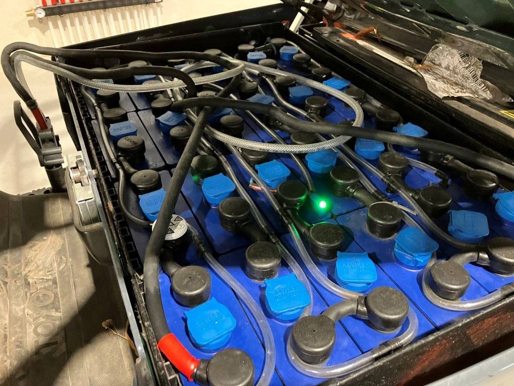 Toyota 8FBE15T Elektro-Gabelstapler 1500 kg 4,5 m 2020