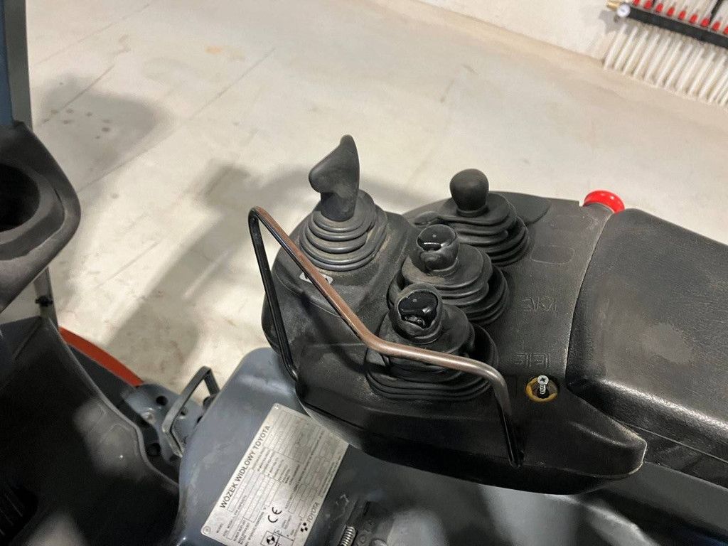 Heftruck Toyota 8FBET16 Elektrisch 1600kg 6.5m 2013