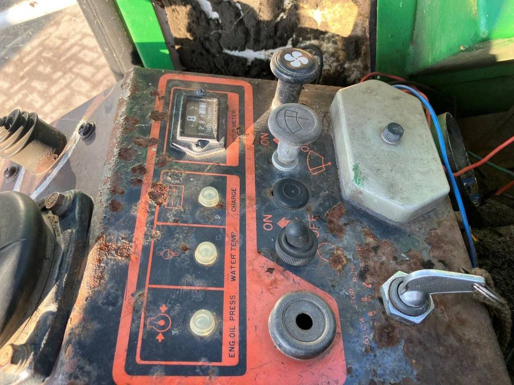 Minigraver Hitachi Diesel