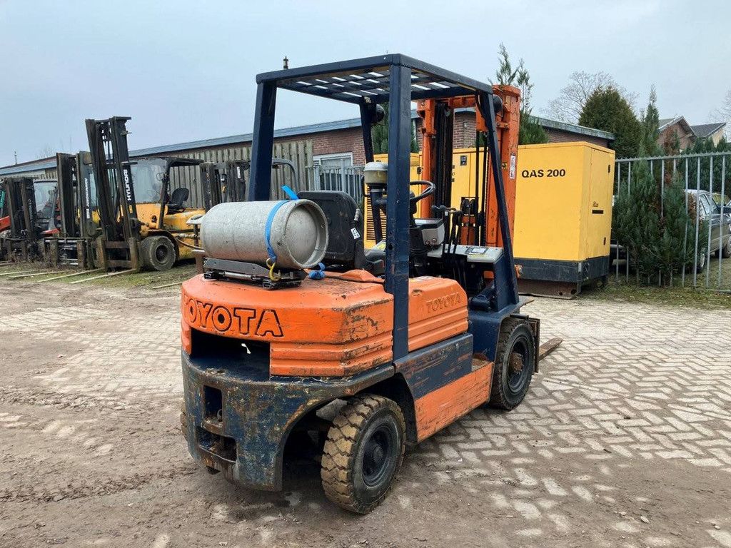 Heftruck Toyota 42-5FGF 25 LPG 2500kg 4.7m 1990