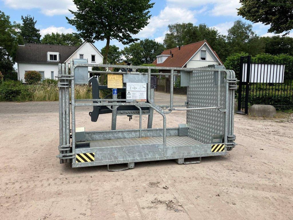 Manbak JCB REP2-45JCB