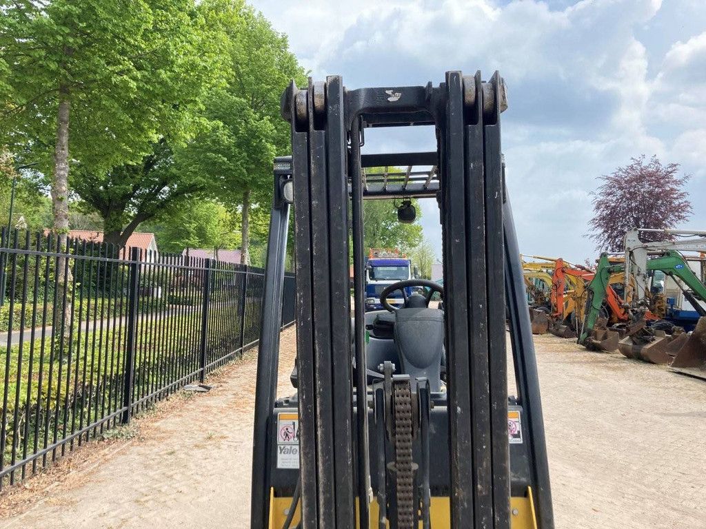 Heftruck Yale GLP20SVX E2175 LPG 2000kg 4.9m 2006