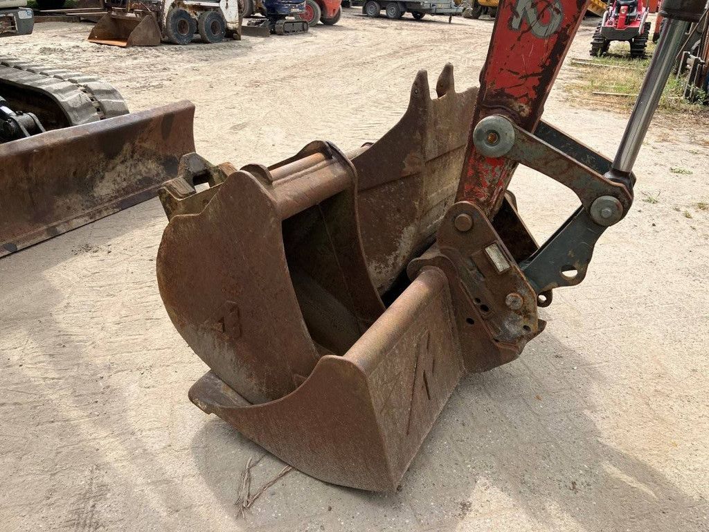 Rupsgraafmachine Neuson 8002 Diesel