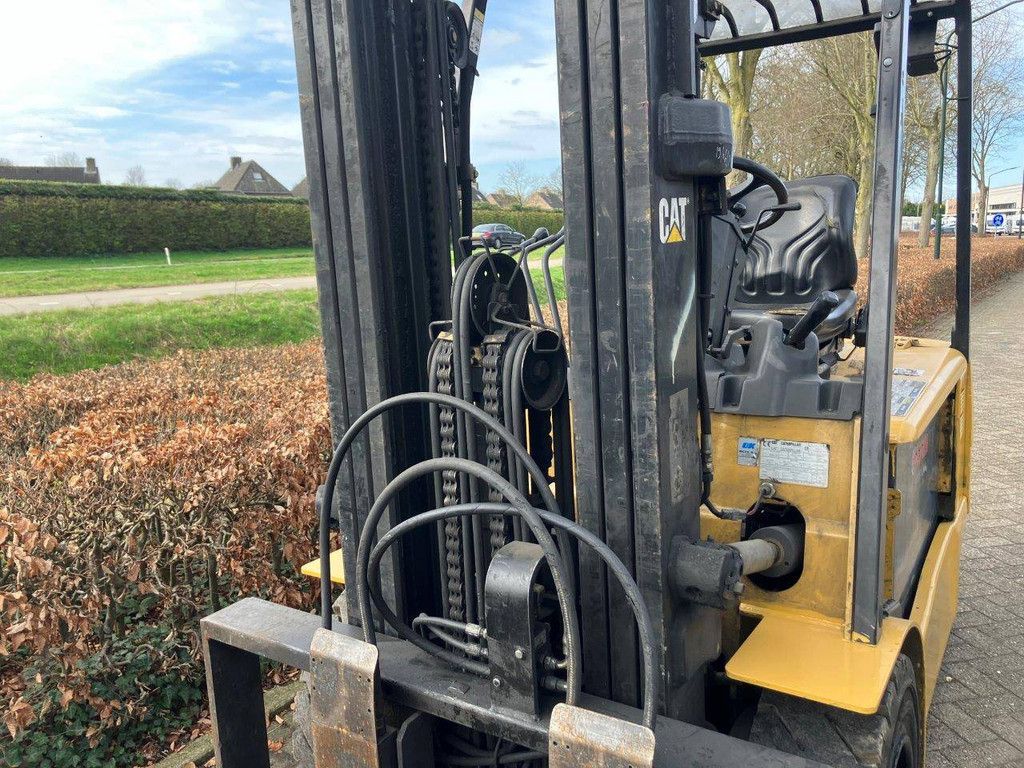 Heftruck Caterpillar EP30K Elektrisch 3000kg 4.7m 2009