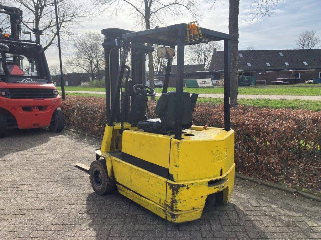 Gabelstapler Yale ERP15 Elektro 1500kg 4,87m 2011