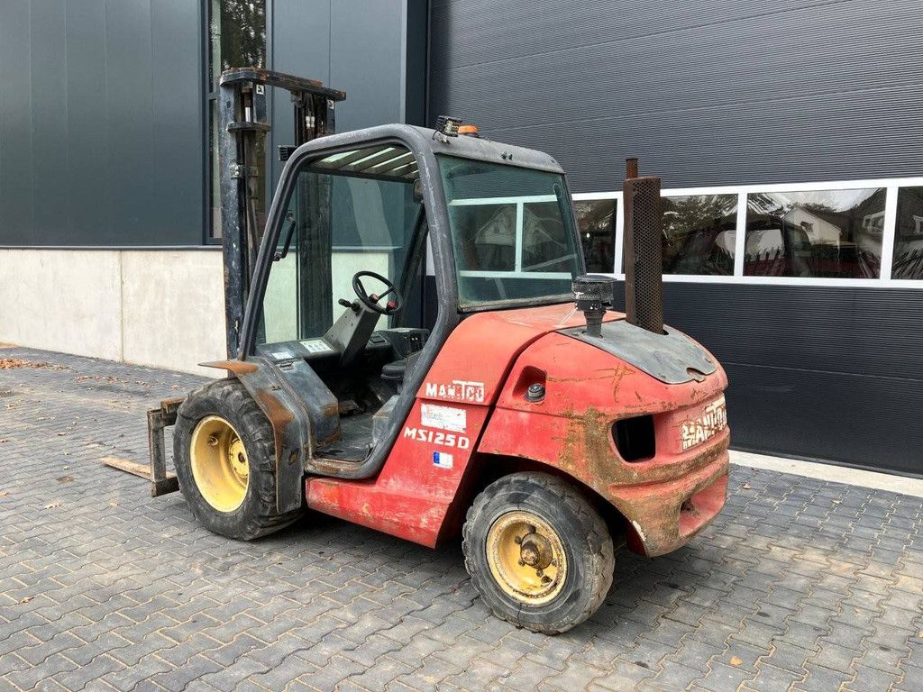 Ruw-terreinheftruck Manitou MS125D Diesel 2500kg 3.3m 1998