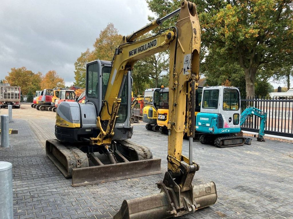 Rupsgraafmachine New Holland E 50.2 SR Diesel 2008