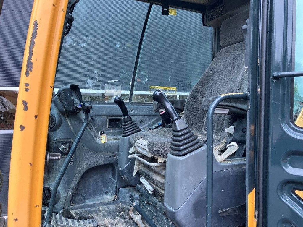 Raupenbagger Hyundai Robex 60CR-9A Diesel 2015