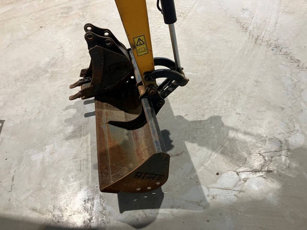 Minigraver JCB 16C-1 T3 Diesel 2020