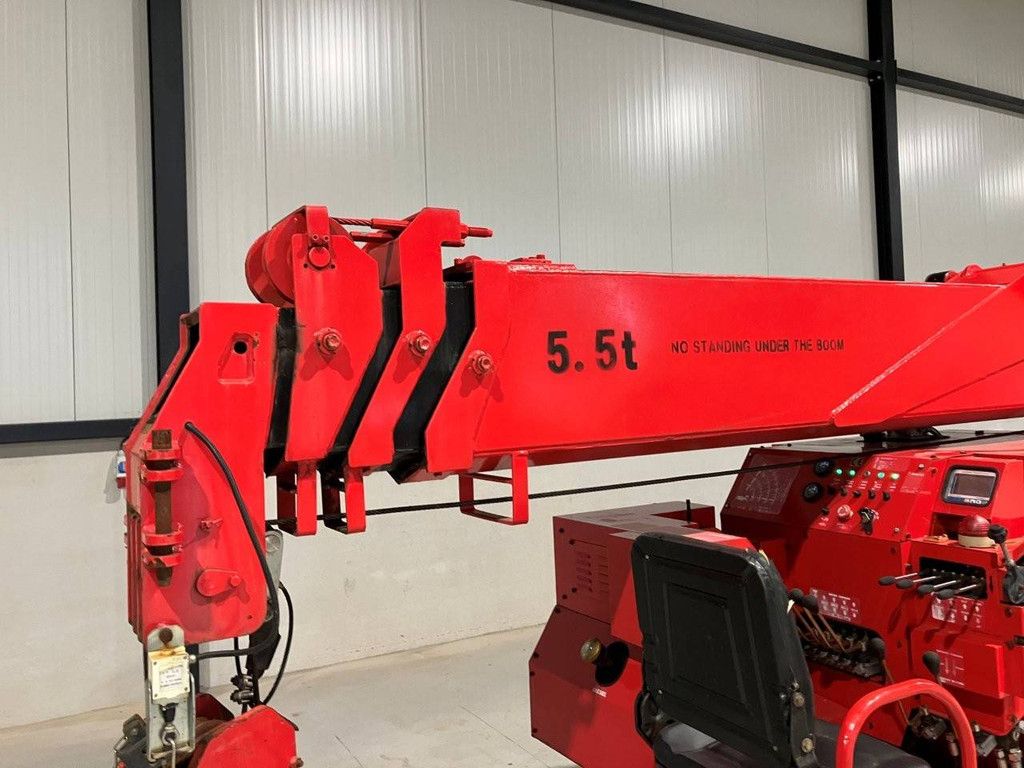 Raupenfahrzeug HXB-5,5t Diesel 5kg 0,01m 2020