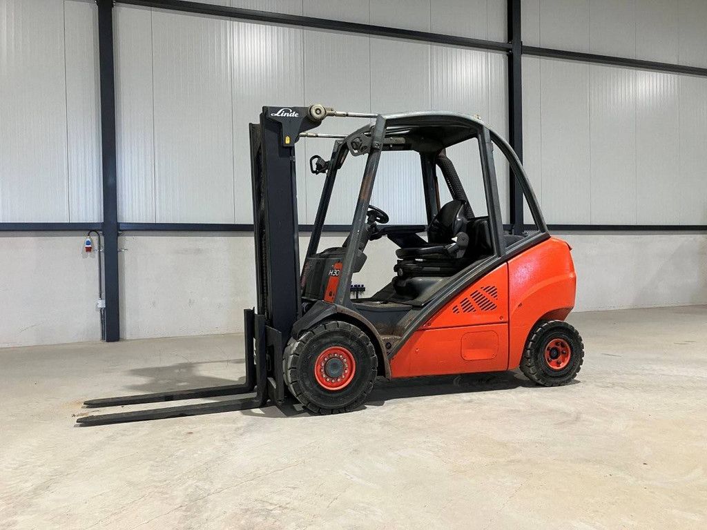 Forklift Linde H30D-01 Diesel 3000kg 2010