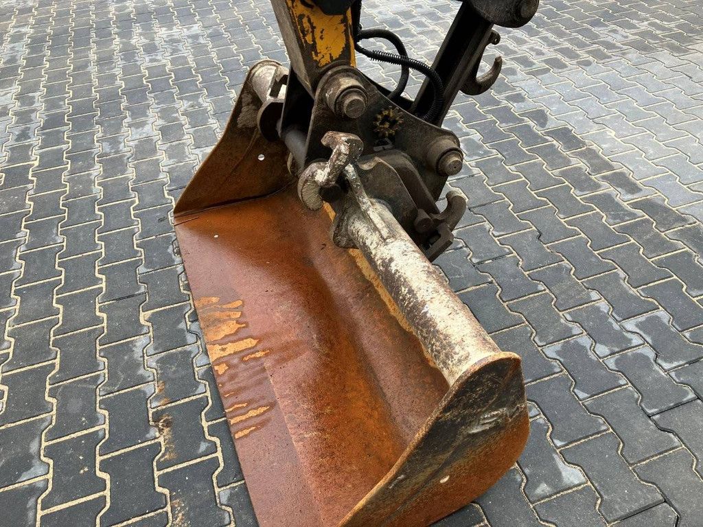 Crawler excavator JCB 8080 CTS Diesel 2009