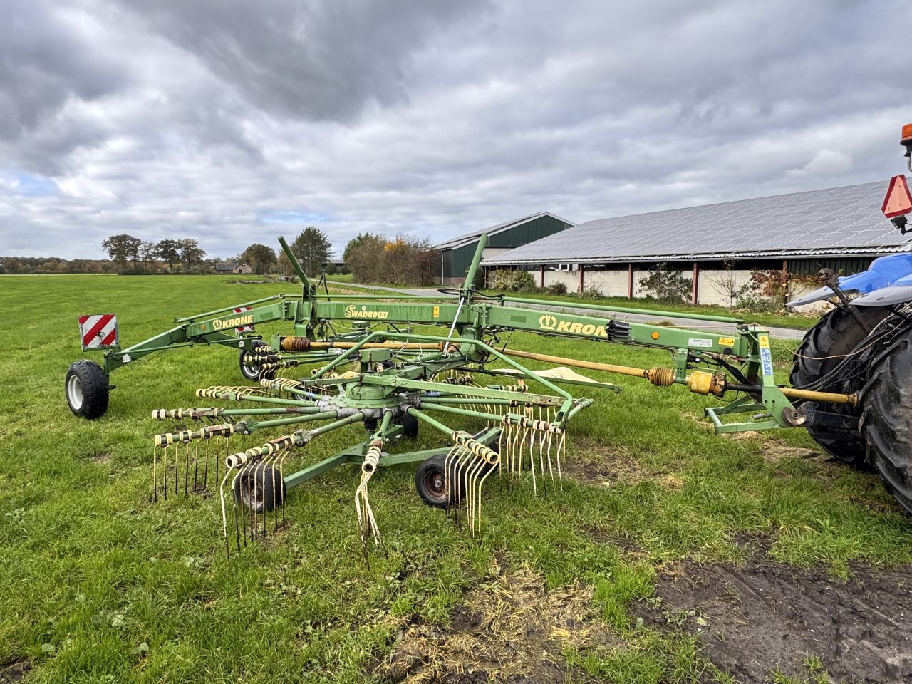 Krone Swadro 810 zwadhark zij-afleg hark