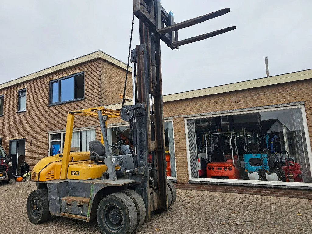 TCM Fd60-2 6 tons diesel heftruck Fd60-2 6 tons diesel heftruck