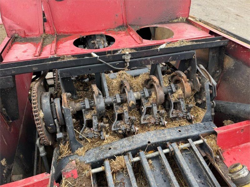 New Holland BB920 (Sælges i dele/For parts)